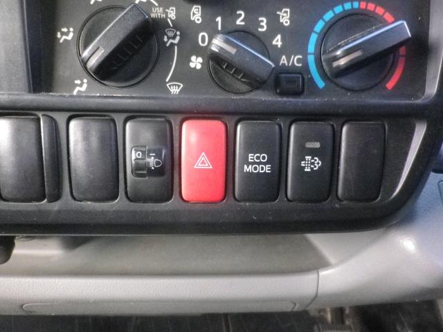 デュトロ 全低床ダンプ（18枚目）