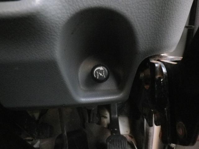 デュトロ 全低床ダンプ（21枚目）