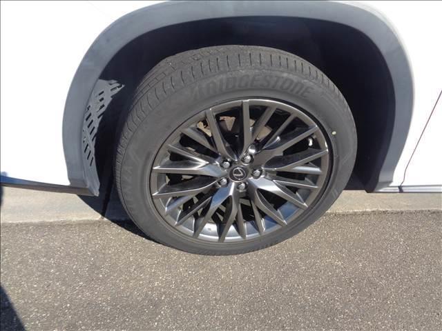 RX RX450h F SPORT 4WD Fスポーツ 純正ナビ/サンルーフ/全周囲(28枚目)