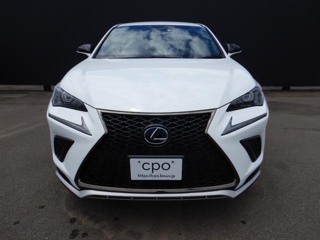 ＮＸ ＮＸ３００ｈ　Ｆスポーツ　ＣＰＯレクサス認定中古車　プリクラッシュセーフティ　レーントレーシングアシスト　パーキングサポートブレーキ　ＥＴＣ２．０　パノラミックビューモニター　シートヒーター　シートエアコン（6枚目）