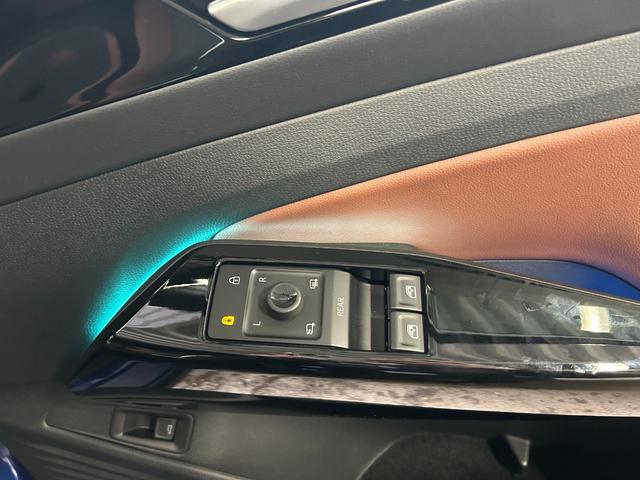 ID.4 プロ ローンチエディション デモカー 禁煙車 AA未出品 ACC パノラマガラスルーフ 純20AW アラウンドビューカメラ 純インフォテイメントシステム LEDマトリックスヘッドライト F&Rドラレコ ETC パワーテールゲート(33枚目)