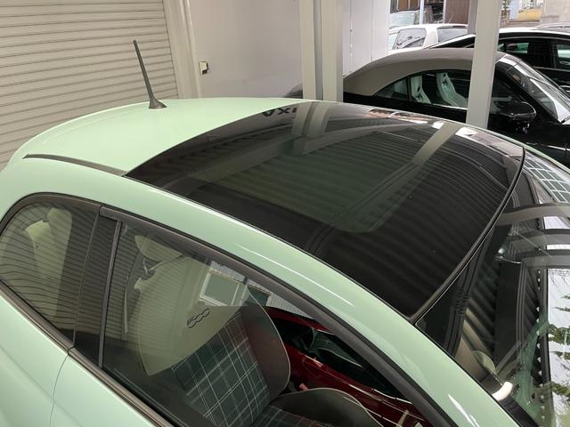 ５００ ツインエア　ラウンジ　禁煙車　純正１５インチアルミ　ガラスルーフ　カロッツェリアナビＴＶ　パークアシスト　ブルートゥース　ＥＴＣ　純正キーレス付キー　純正フロアマット（7枚目）