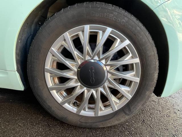５００ ツインエア　ラウンジ　禁煙車　純正１５インチアルミ　ガラスルーフ　カロッツェリアナビＴＶ　パークアシスト　ブルートゥース　ＥＴＣ　純正キーレス付キー　純正フロアマット（8枚目）