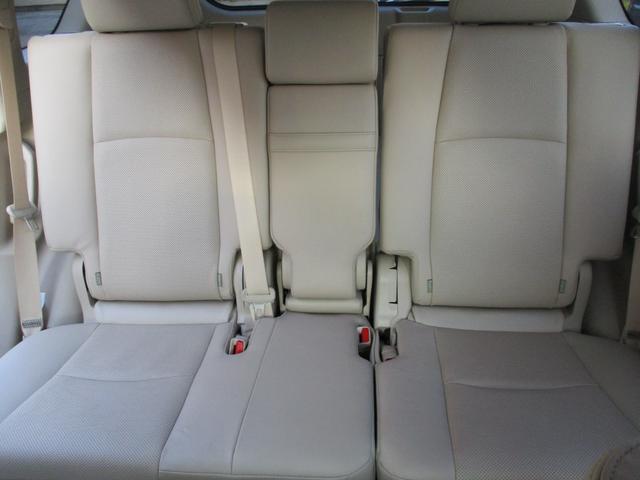 ランドクルーザープラド ＴＸ　Ｌパッケージ　４ＷＤ　ディーゼル　衝突軽減ブレーキ　モデリスタエアロ　サンルーフ　本革シート　バックカメラ　フルセグナビ　ＥＴＣ　６エアバッグ　ＬＥＤオートライト　クルコン　リースアップ　ユーザー買取ワンオーナー車（6枚目）