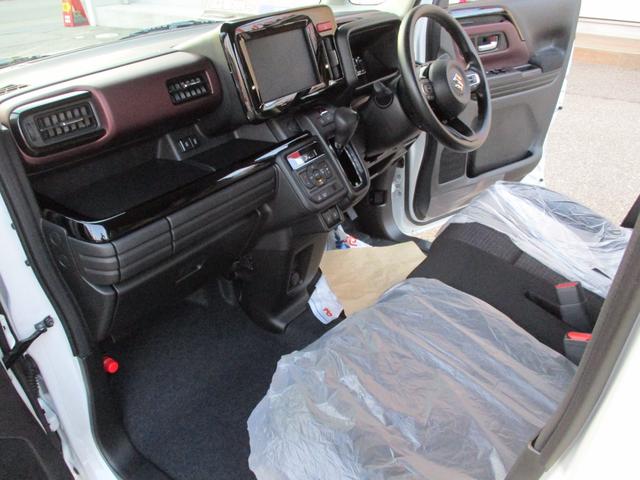 スペーシアカスタム ハイブリッドGS 4WD 届出済未使用車 衝突軽減ブレーキ USB 4エアバッグ LEDオートライト 左パワースライド シートヒーター クルコン レーンアシスト 純正アルミ 横滑り防止(18枚目)