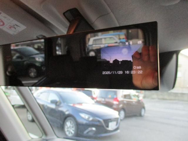 タンク X S 衝突軽減ブレーキ バックモニター フルセグナビ Bluetooth ETC車載器 ルームミラー型ドライブレコーダー オートライト 左側パワースライド プッシュスターター スマートキー 横滑り防止(17枚目)