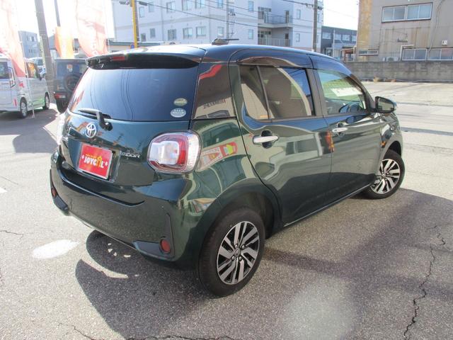 パッソ モーダ　Ｇパッケージ　４ＷＤ　衝突軽減ブレーキ　バックカメラ　新品ディスプレイオーディオ　ＢｌｕｅｔｏｏｔｈＢ　ＬＥＤオートライト　フォグ　リアフォグ　シートヒーター　横滑り防止　プッシュスターター　スマートキー（2枚目）
