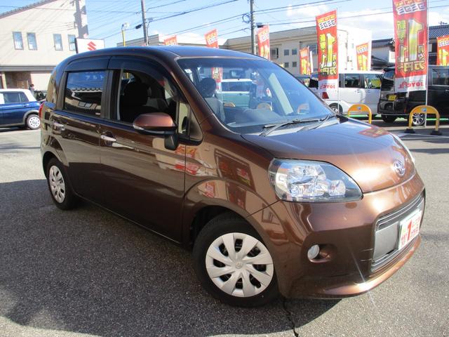 ポルテ Ｇ　バックモニター　フルセグナビ　Ｂｌｕｅｔｏｏｔｈ　ＥＴＣ車載器　ＬＥＤオートライト　左側パワースライド　シートヒーター　プッシュスターター　スマートキー　横滑り防止（7枚目）