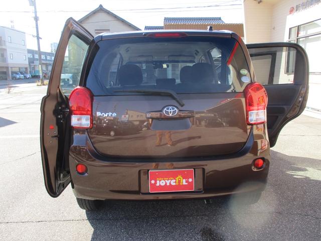 ポルテ Ｇ　バックモニター　フルセグナビ　Ｂｌｕｅｔｏｏｔｈ　ＥＴＣ車載器　ＬＥＤオートライト　左側パワースライド　シートヒーター　プッシュスターター　スマートキー　横滑り防止（11枚目）