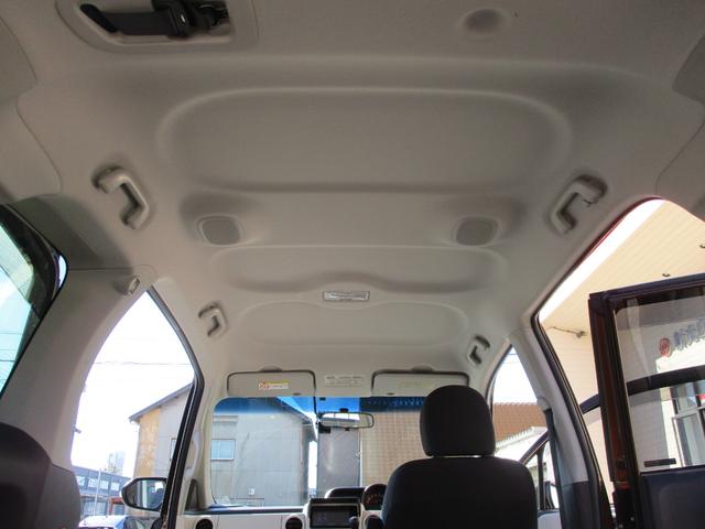 ポルテ Ｇ　バックモニター　フルセグナビ　Ｂｌｕｅｔｏｏｔｈ　ＥＴＣ車載器　ＬＥＤオートライト　左側パワースライド　シートヒーター　プッシュスターター　スマートキー　横滑り防止（12枚目）