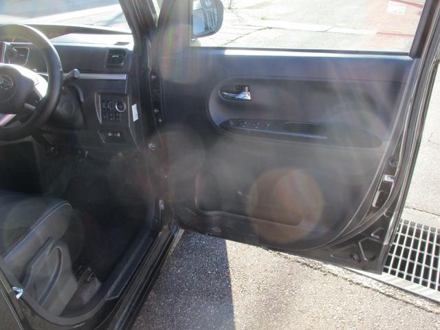 タント カスタムRS トップエディションSAIII 衝突軽減ブレーキ 全方位バックモニター 8インチ純正フルセグナビ Bluetooth ETC車載器 LEDオートライト フォグ 両側パワースライド 純正アルミ プッシュスターター スマートキー(40枚目)