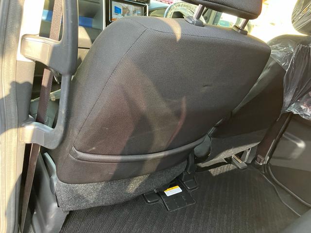 タンク カスタムG-T スマートキー 両側電動スライドドア 衝突被害軽減システム オートクルーズコントロール LEDヘッドライト ナビ バックカメラ Bluetooth接続 ドライブレコーダー TV CD DVD(33枚目)