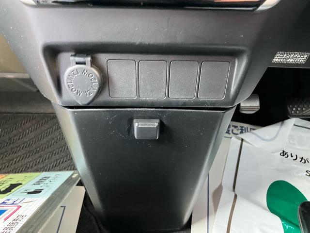 タンク カスタムG-T スマートキー 両側電動スライドドア 衝突被害軽減システム オートクルーズコントロール LEDヘッドライト ナビ バックカメラ Bluetooth接続 ドライブレコーダー TV CD DVD(49枚目)