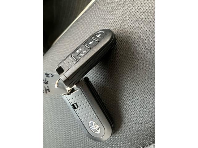 タンク カスタムG-T スマートキー 両側電動スライドドア 衝突被害軽減システム オートクルーズコントロール LEDヘッドライト ナビ バックカメラ Bluetooth接続 ドライブレコーダー TV CD DVD(61枚目)