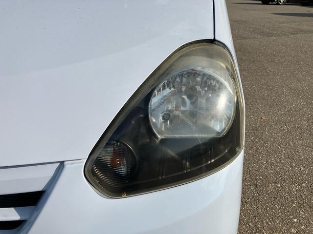 ミライース Ｘｆ　４ＷＤ　キーレスエントリー　ＣＤプレイヤー　寒冷地仕様　電動格納ドアミラー　運転席・助手席エアバッグ　ＡＢＳ　衝突安全ボディ　アイドリングストップ（5枚目）
