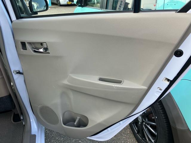 ミライース Ｘｆ　４ＷＤ　キーレスエントリー　ＣＤプレイヤー　寒冷地仕様　電動格納ドアミラー　運転席・助手席エアバッグ　ＡＢＳ　衝突安全ボディ　アイドリングストップ（31枚目）