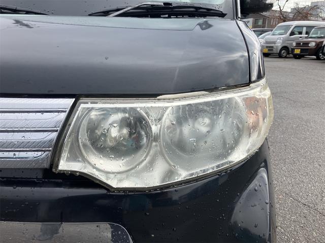 タント カスタムＸ　４ＷＤ　スマートキー　電動スライドドア　フルセグナビ　ＨＩＤヘッドライト　アルミホイール　ＨＩＤヘッドライト　電動格納ドアミラー　ベンチシート　アイドリングストップ　運転席・助手席エアバッグ　ＡＢＳ（5枚目）