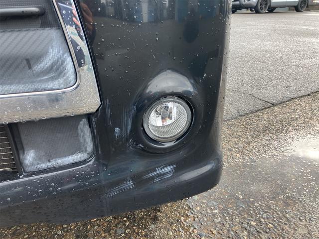 タント カスタムＸ　４ＷＤ　スマートキー　電動スライドドア　フルセグナビ　ＨＩＤヘッドライト　アルミホイール　ＨＩＤヘッドライト　電動格納ドアミラー　ベンチシート　アイドリングストップ　運転席・助手席エアバッグ　ＡＢＳ（7枚目）