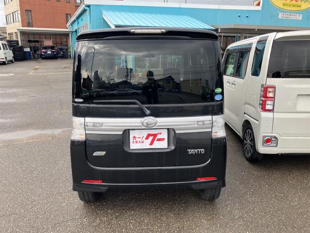 タント カスタムＸ　４ＷＤ　スマートキー　電動スライドドア　フルセグナビ　ＨＩＤヘッドライト　アルミホイール　ＨＩＤヘッドライト　電動格納ドアミラー　ベンチシート　アイドリングストップ　運転席・助手席エアバッグ　ＡＢＳ（15枚目）