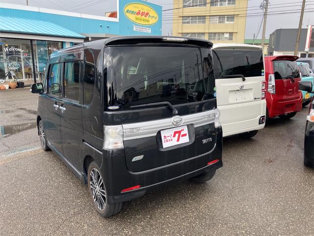 タント カスタムＸ　４ＷＤ　スマートキー　電動スライドドア　フルセグナビ　ＨＩＤヘッドライト　アルミホイール　ＨＩＤヘッドライト　電動格納ドアミラー　ベンチシート　アイドリングストップ　運転席・助手席エアバッグ　ＡＢＳ（16枚目）