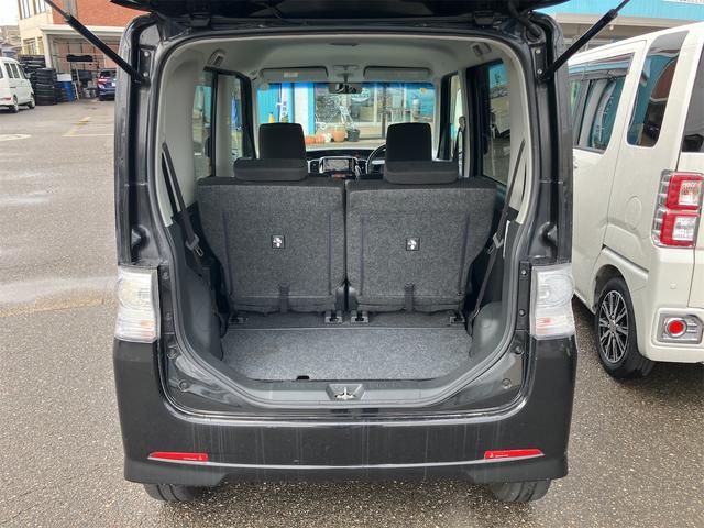 タント カスタムＸ　４ＷＤ　スマートキー　電動スライドドア　フルセグナビ　ＨＩＤヘッドライト　アルミホイール　ＨＩＤヘッドライト　電動格納ドアミラー　ベンチシート　アイドリングストップ　運転席・助手席エアバッグ　ＡＢＳ（17枚目）