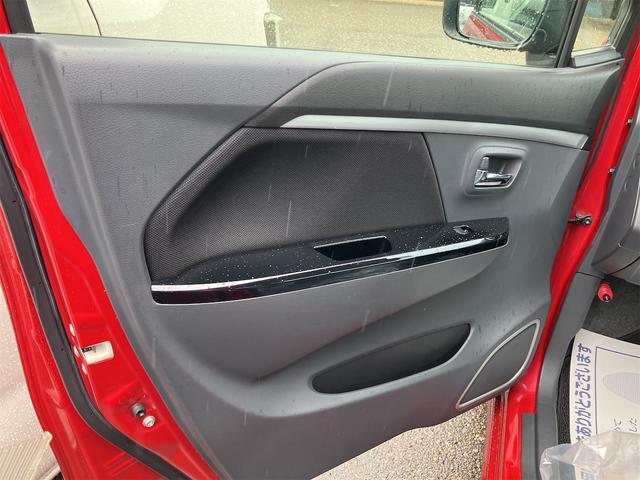 ワゴンＲスティングレー Ｔ　スマートキー　ＣＤプレイヤー　ミュージックプレイヤー接続　ＨＩＤヘッドライト　電動格納ドアミラー　オートライト　運転席・助手席エアバッグ　ＡＢＳ　衝突安全ボディ　パワーウインドウ　パワステ（17枚目）