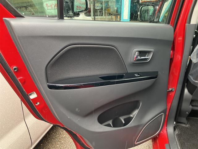 ワゴンＲスティングレー Ｔ　スマートキー　ＣＤプレイヤー　ミュージックプレイヤー接続　ＨＩＤヘッドライト　電動格納ドアミラー　オートライト　運転席・助手席エアバッグ　ＡＢＳ　衝突安全ボディ　パワーウインドウ　パワステ（20枚目）