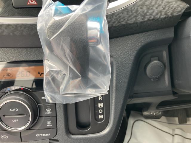 ワゴンＲスティングレー Ｔ　スマートキー　ＣＤプレイヤー　ミュージックプレイヤー接続　ＨＩＤヘッドライト　電動格納ドアミラー　オートライト　運転席・助手席エアバッグ　ＡＢＳ　衝突安全ボディ　パワーウインドウ　パワステ（36枚目）