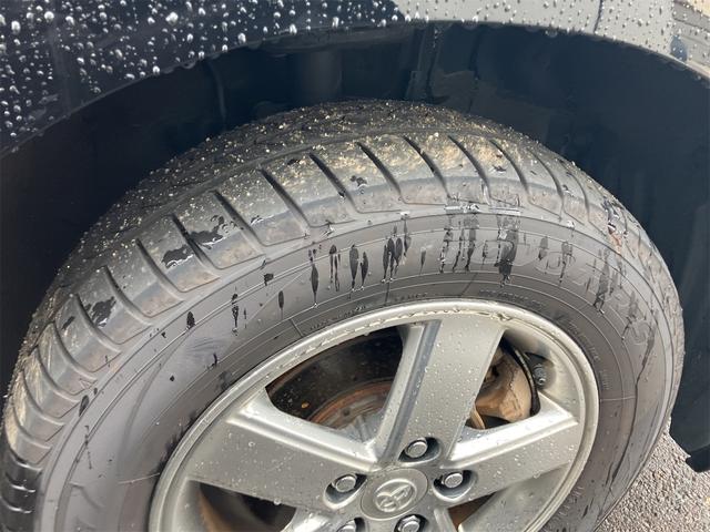 ヴォクシー Ｚ　煌　４ＷＤ　キーレス　ナビ　バックカメラ　両側スライドドア　ＨＩＤヘッドライト　３列シート　フルフラットシート　運転席・助手席エアバッグ　ＡＢＳ　衝突安全ボディ　パワーウインドウ　パワーステアリング（59枚目）