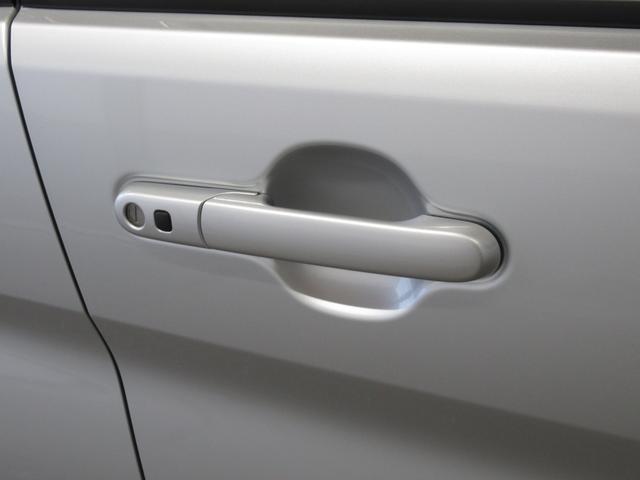 ソリオ HYBRID MZ 4WD/カーナビ/全方位カメラ アダプティブクルーズコントロール 両側電動スライドドア プッシュスタート オートエアコン 衝突被害軽減システム アイドリングストップ 横滑り防止機能 衝突安全ボディ 盗難防止システム(47枚目)