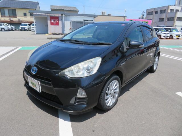 アクア Ｓ　オートエアコン　パワーステアリング　ＣＤ　ワンセグ　メモリナビ　バックカメラ　ＥＴＣ　ＡＢＳ　ＥＳＣ（7枚目）