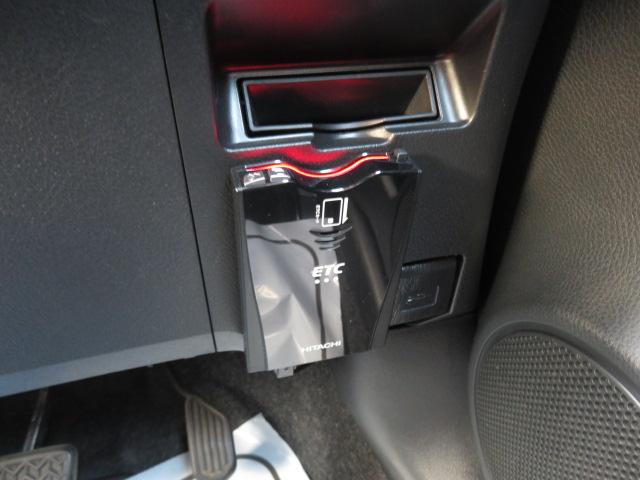 ヴィッツ ジュエラ　エアコン　パワーステアリング　ＬＥＤヘッドライト　４ＷＤ　フルセグ　メモリナビ　バックカメラ　ＥＴＣ　ドラレコ（28枚目）