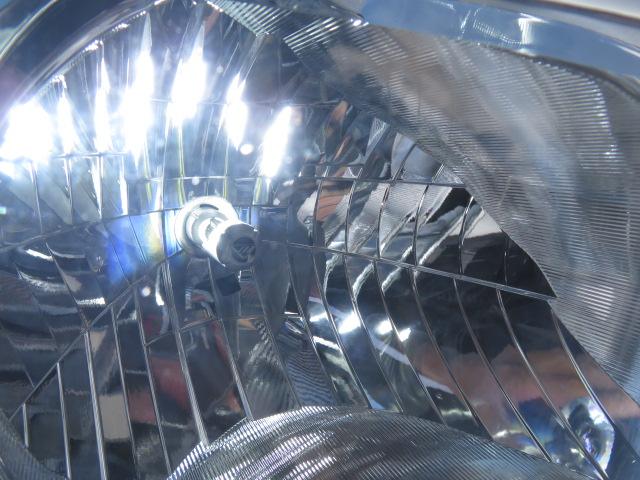 ヴィッツ ジュエラ　エアコン　パワーステアリング　ＬＥＤヘッドライト　４ＷＤ　フルセグ　メモリナビ　バックカメラ　ＥＴＣ　ドラレコ（32枚目）