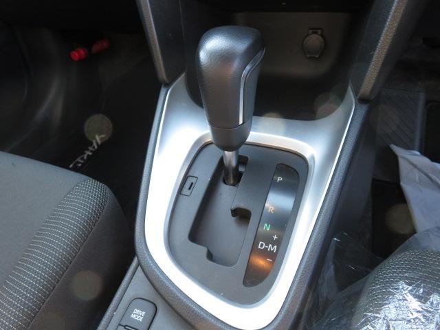 ヤリスクロス G オートエアコン クルーズコントロール LEDヘッドライト 4WD パワーバックドア フルセグ バックカメラ ETC ワンオーナー(11枚目)