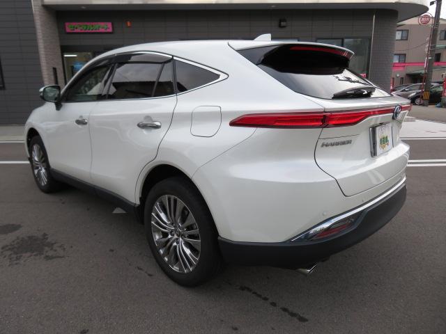 ハリアーハイブリッド Z オートエアコン クルーズコントロール LEDヘッドライト 4WD クリアランスソナー フルセグ メモリナビ 全方位モニター ETC ワンオーナー BSM(9枚目)