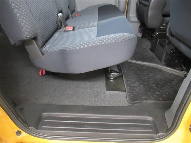 16X-2R VAN-LIFEスタイル NEWアクティブイエローブラックツートンペイント 同色ルーフラック 新品マキシスマッドタイヤ 5人乗りワゴンモデル ナビTV ETC Bluetooth付リアカメラ 禁煙車(45枚目)