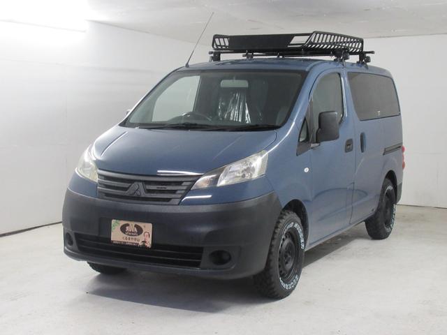 デリカバン ＤＸ　ＶＡＮ－ＬＩＦＥスタイル　室内ウッド調インテリアＬＥＤ照明調光式　新品マキシスマッドタイヤ　新品大型ルーフラック＆ベースキャリア　前後バンパーチッピング仕上げ　ＮＥＷ全塗装アルルブルーカラー（35枚目）