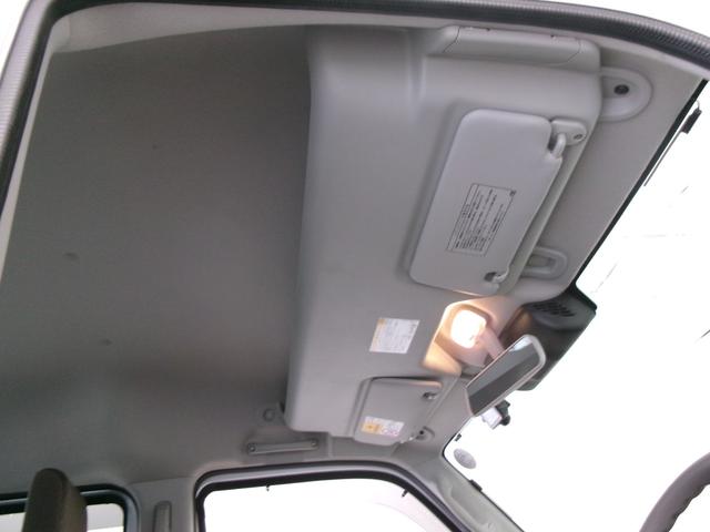 エブリイ 　４ＷＤ　車いす移動車助手席側リアシート　ウィズ仕様スロープ　電動ウインチ付き　禁煙車　法人ワンオーナー車　ストラーダナビＴＶフルセグＢｌｕｅｔｏｏｔｈ　ユピテルドライブレコーダー付（11枚目）