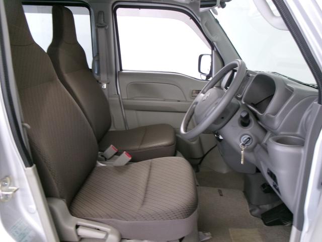 エブリイ 　４ＷＤ　車いす移動車助手席側リアシート　ウィズ仕様スロープ　電動ウインチ付き　禁煙車　法人ワンオーナー車　ストラーダナビＴＶフルセグＢｌｕｅｔｏｏｔｈ　ユピテルドライブレコーダー付（14枚目）