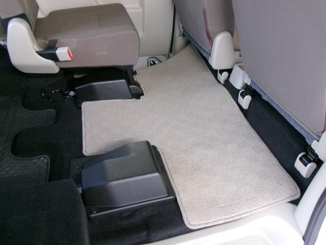 エブリイ 　４ＷＤ　車いす移動車助手席側リアシート　ウィズ仕様スロープ　電動ウインチ付き　禁煙車　法人ワンオーナー車　ストラーダナビＴＶフルセグＢｌｕｅｔｏｏｔｈ　ユピテルドライブレコーダー付（18枚目）