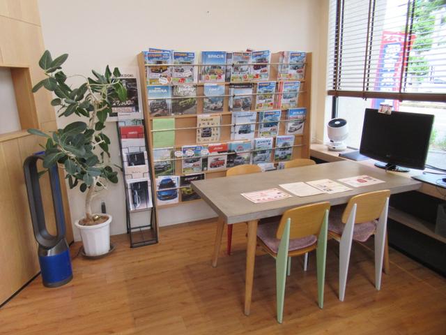 エブリイ 　４ＷＤ　車いす移動車助手席側リアシート　ウィズ仕様スロープ　電動ウインチ付き　禁煙車　法人ワンオーナー車　ストラーダナビＴＶフルセグＢｌｕｅｔｏｏｔｈ　ユピテルドライブレコーダー付（62枚目）