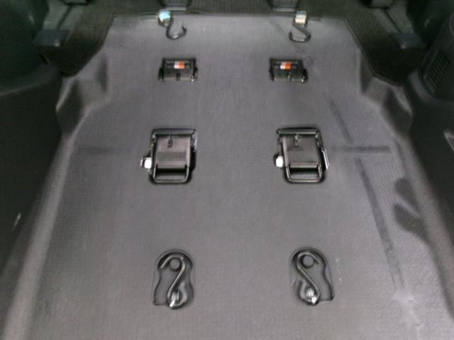 ノア 　車いす仕様タイプ２　サードシート付助手席リフトアップチルトシート　スロープ車いす１基　ワンオーナー車　両側パワースライドドア　ＥＴＣ２．０　７人乗り　純正ナビＴＶフルセグＢｌｕｅｔｏｏｔｈバックカメラ（39枚目）