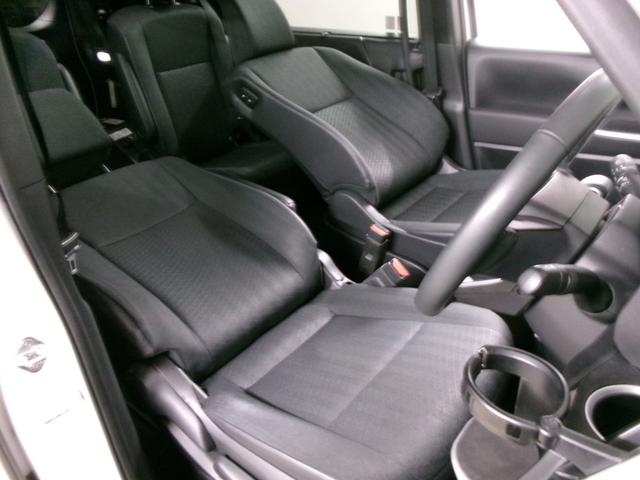 ノア 　車いす仕様タイプ２　サードシート付助手席リフトアップチルトシート　スロープ車いす１基　ワンオーナー車　両側パワースライドドア　ＥＴＣ２．０　７人乗り　純正ナビＴＶフルセグＢｌｕｅｔｏｏｔｈバックカメラ（44枚目）