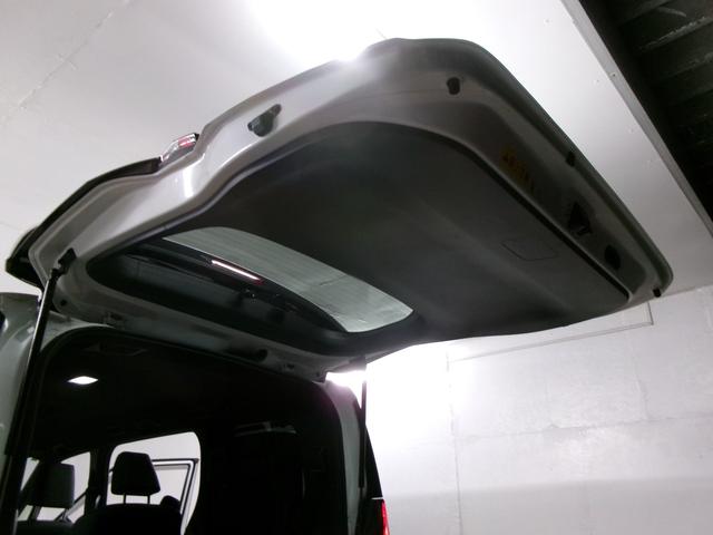 ノア 　車いす仕様タイプ２　サードシート付助手席リフトアップチルトシート　スロープ車いす１基　ワンオーナー車　両側パワースライドドア　ＥＴＣ２．０　７人乗り　純正ナビＴＶフルセグＢｌｕｅｔｏｏｔｈバックカメラ（45枚目）