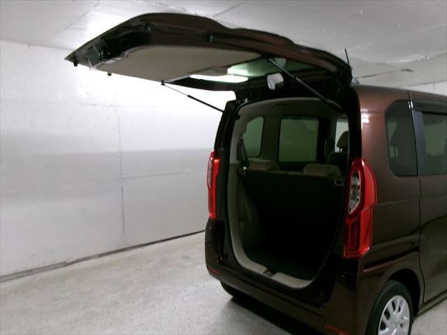 N-BOX Gホンダセンシング 4WD ワンオーナー 禁煙車 カロッツェリアナビTVフルセグBluetoothオーディオ バックカメラ ETC ドライブレコーダー スマートキー 女性ワンオーナー車 室内除菌クリーニング施工済(48枚目)