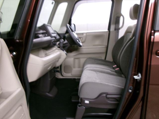 N-BOX Gホンダセンシング 4WD ワンオーナー 禁煙車 カロッツェリアナビTVフルセグBluetoothオーディオ バックカメラ ETC ドライブレコーダー スマートキー 女性ワンオーナー車 室内除菌クリーニング施工済(50枚目)