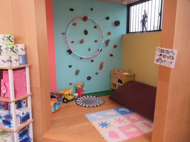 N-BOXカスタム G 純正ナビテレビBluetoothオーディオ バックカメラ プッシュスタート 禁煙車 室内除菌クリーニング施工 HIDヘッドライト(54枚目)