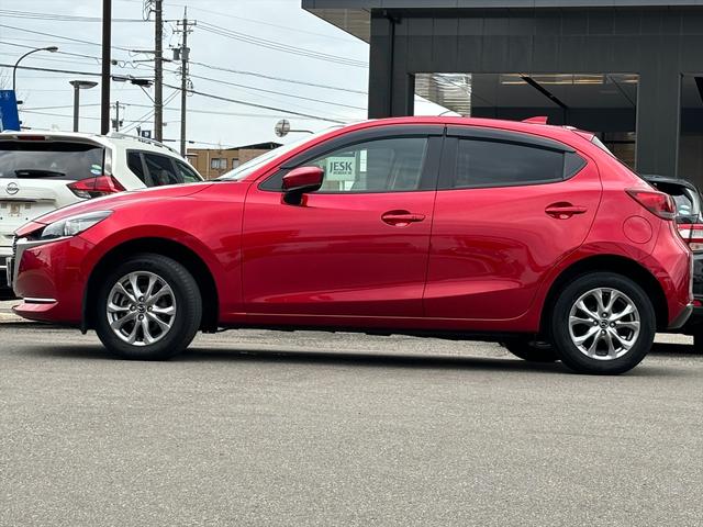 ＭＡＺＤＡ２ １５Ｓプロアクティブ　Ｓパッケージ　４ＷＤ　全方位モニター　ヘッドアップディスプレイ　ＬＥＤヘッドライト　シートヒーター　ナビ　フルセグテレビ　ＤＶＤ　Ｂｌｕｅｔｏｏｔｈ（11枚目）