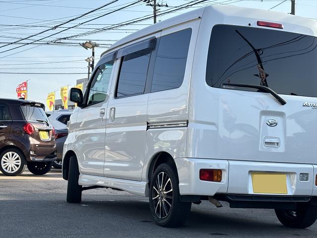 　スローパーリアシート付仕様ＳＡ３　４ＷＤ　福祉車両　車いす１人　電動ウインチ　車いす固定装置手動タイプ(11枚目)