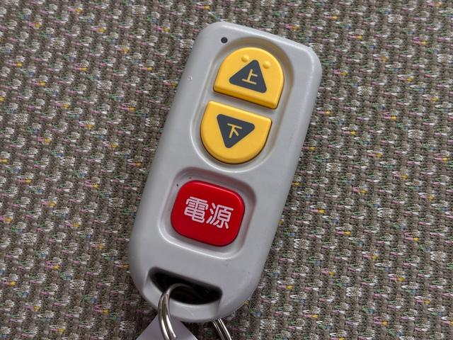タント Ｘ　ＳＡＩＩ　夏タイヤ新品　リアシート付スローパー　福祉車両　電動ウインチ　車いす手動固定装置（21枚目）